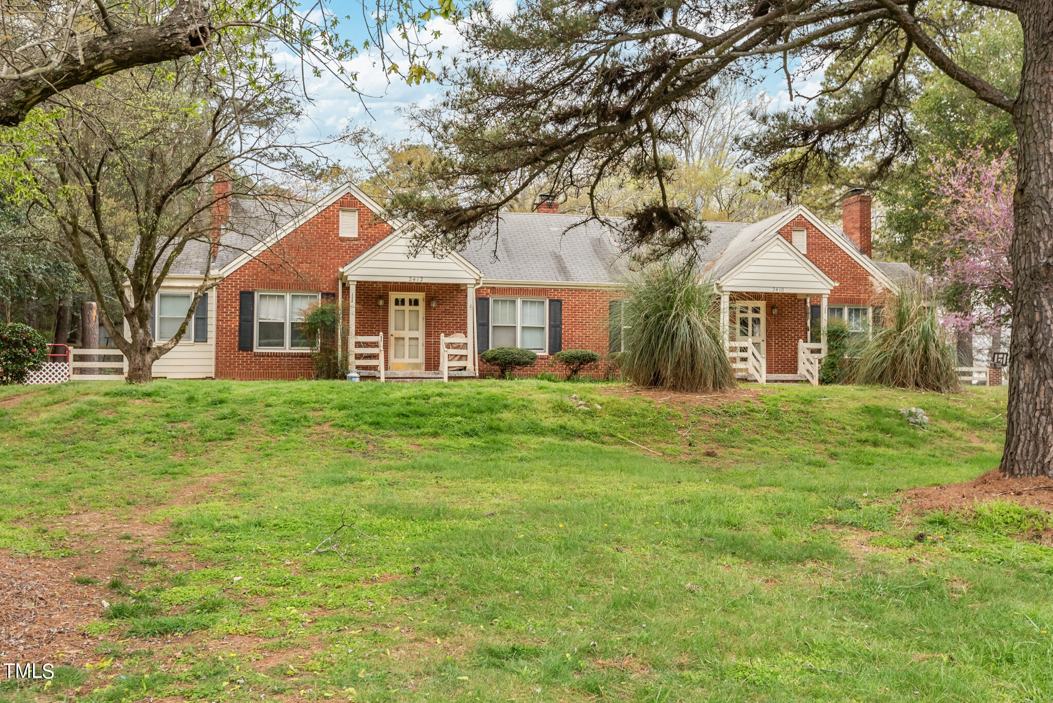 2410 Garner Road Raleigh, NC 27610 - Photo 2 of 32 DSC_0002-HDR