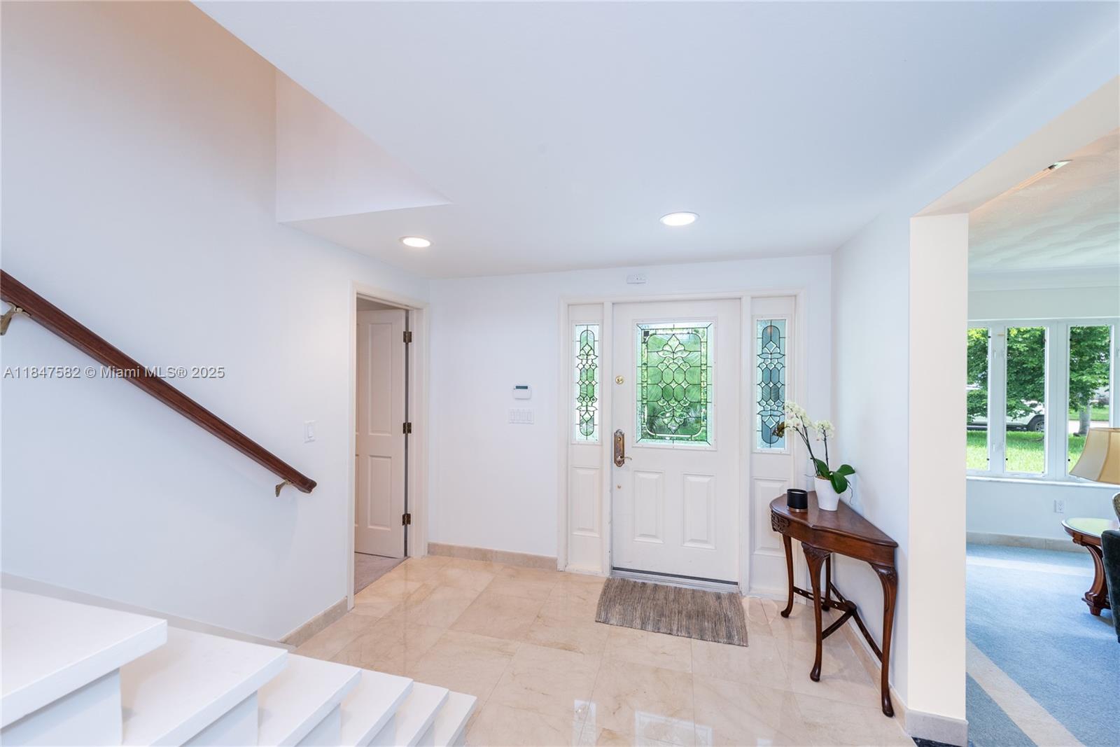 13020 Southwest 70th Avenue Pinecrest, FL 33156 - Photo 14 of 31