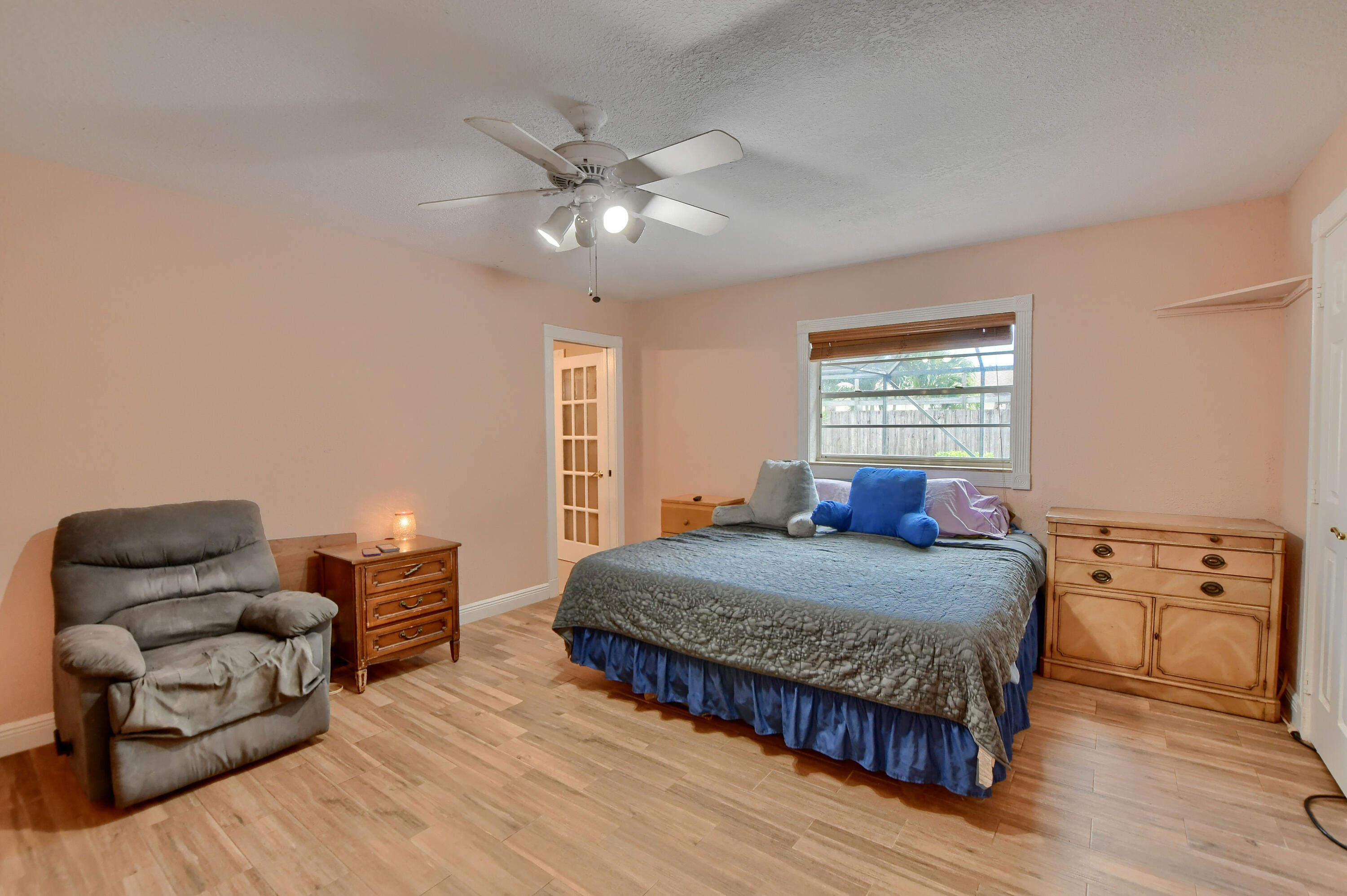 22668 Southwest 54th Way Boca Raton, FL 33433 - Photo 12 of 32 Owner's Suite