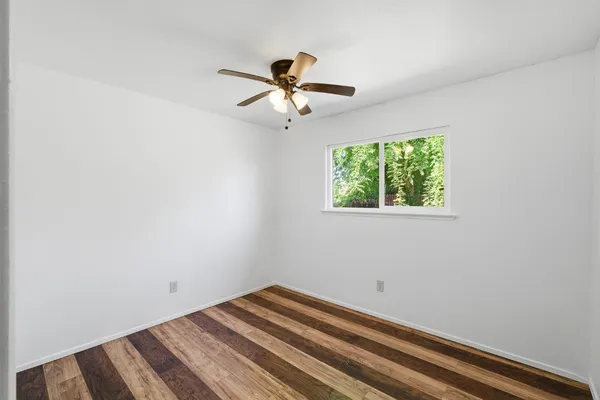 $324,900 | 4907 East Platt Avenue, Fresno, CA 93727