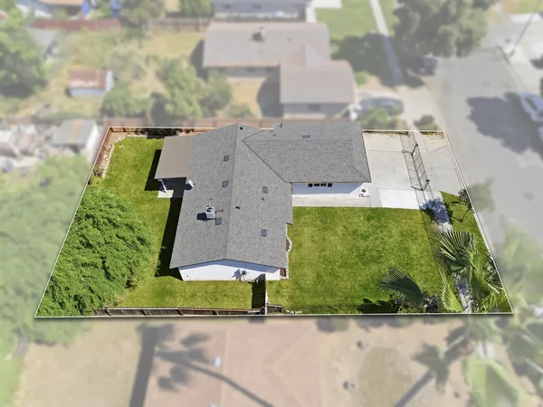 $324,900 | 4907 East Platt Avenue, Fresno, CA 93727