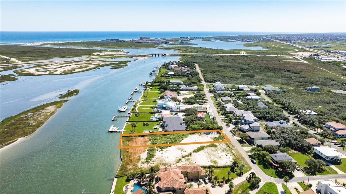 14208 Playa Del Rey Corpus Christi, TX 78418 - Photo 12 of 18