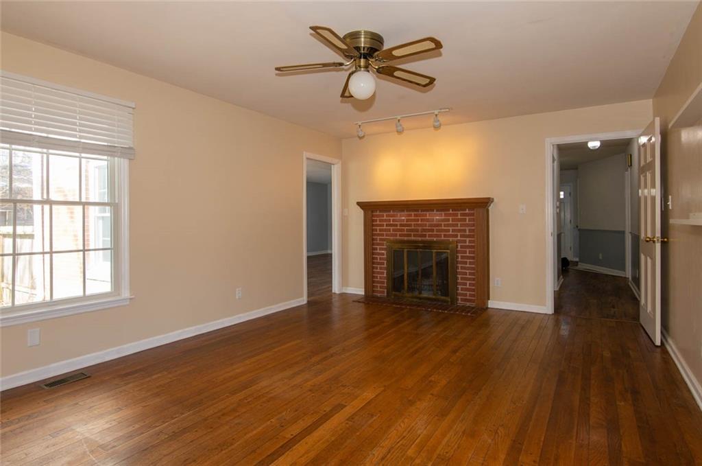 363 Bennington Road Indianapolis, IN 46227 - Photo 13 of 35 Gallery Image 13