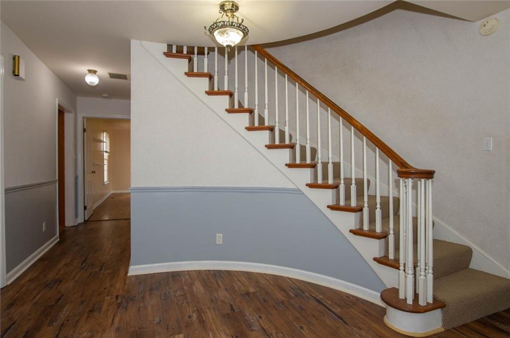 363 Bennington Road Indianapolis, IN 46227 - Photo 7 of 35 Gallery Image 7