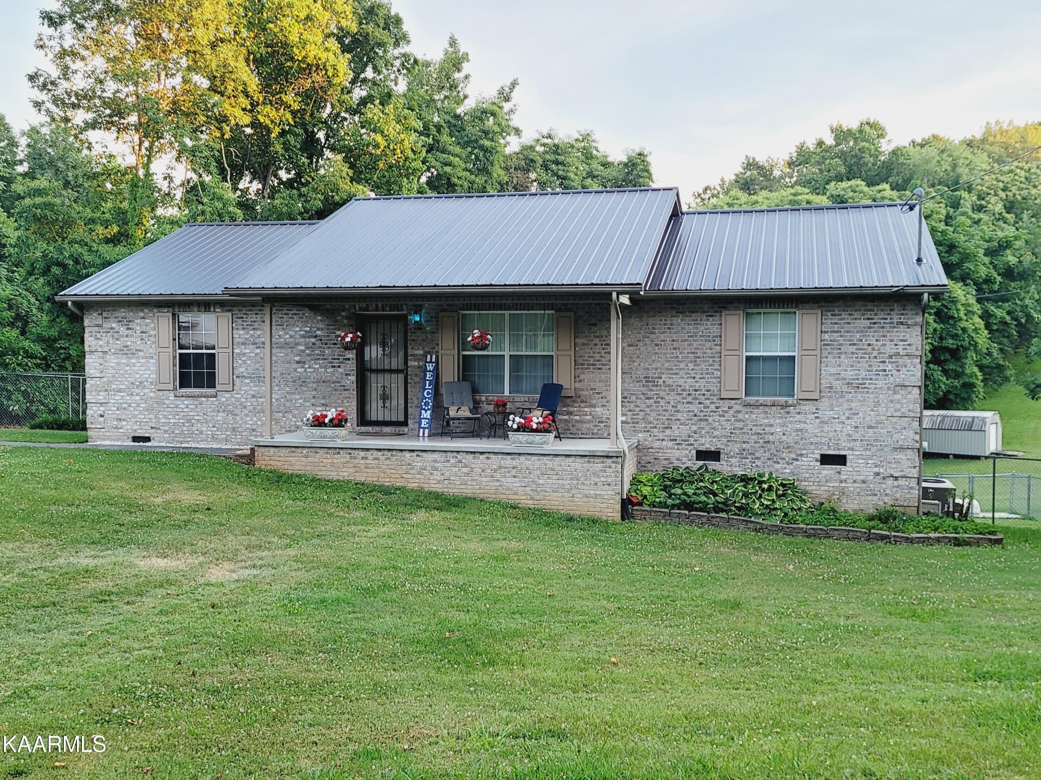 8301 Brickyard Road Powell, TN 37849 - Photo 1 of 31 Gallery Image 1
