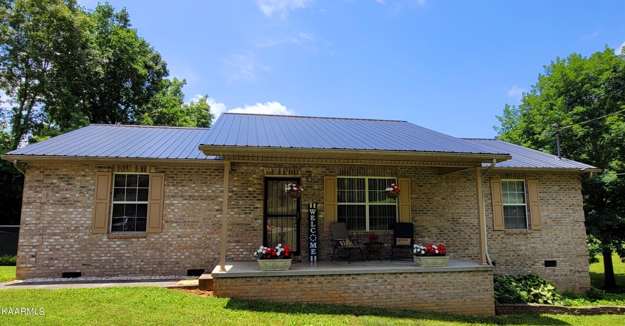 8301 Brickyard Road Powell, TN 37849 - Photo 2 of 31 Gallery Image 2