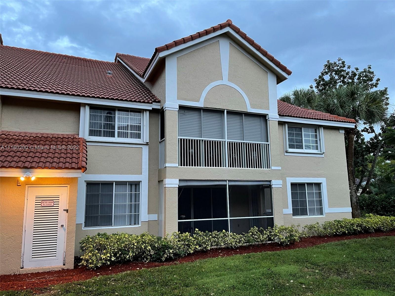 4630 West McNab Road, Unit C1 Pompano Beach, FL 33069 - Photo 3 of 21 Gallery Image 3