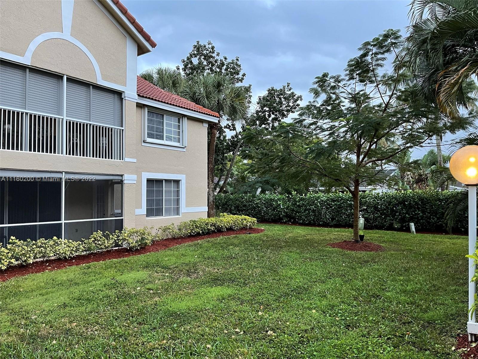 4630 West McNab Road, Unit C1 Pompano Beach, FL 33069 - Photo 4 of 21 Gallery Image 4