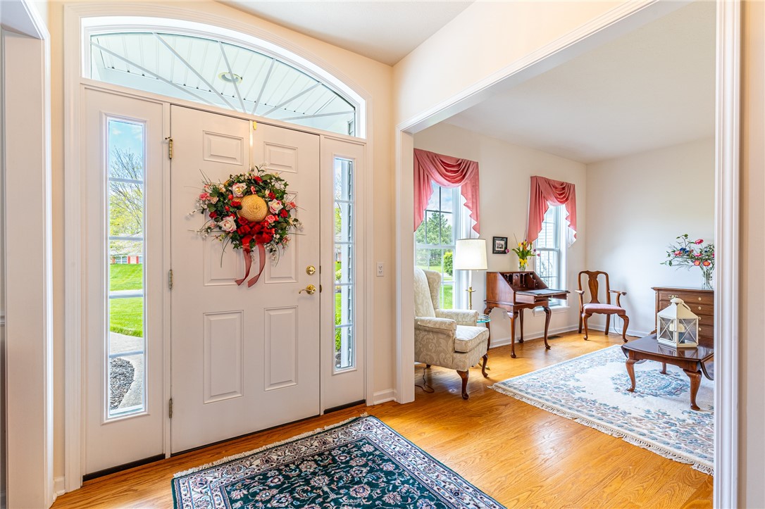 31 Brantley Way Penfield, NY 14526 - Photo 5 of 50 Beautiful Front Door & Windows