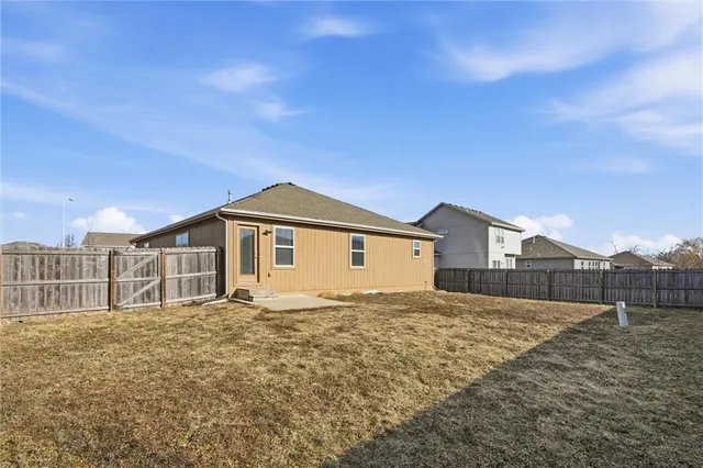 $352,500 | 17174 Pratt Street, Gardner, KS 66030