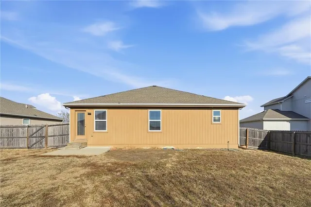 $352,500 | 17174 Pratt Street, Gardner, KS 66030