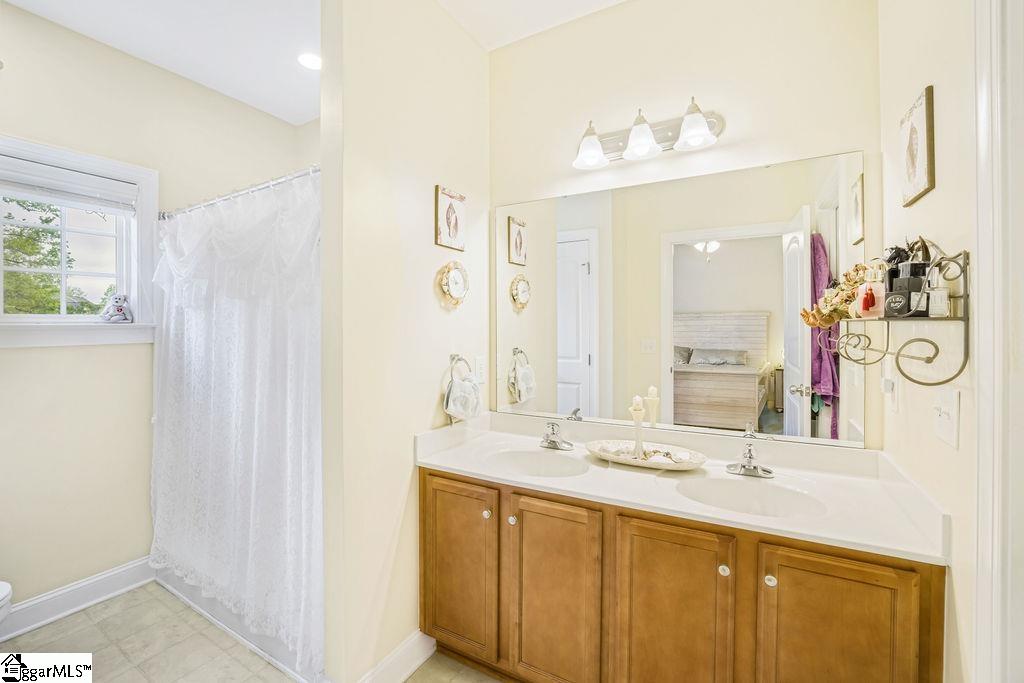 340 Easterlin Way, Unit B101 Greenville, SC 29607 - Photo 15 of 23