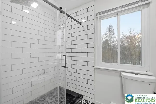 $349,900 | 319 Ramble Bush Road, Stroudsburg, PA 18360
