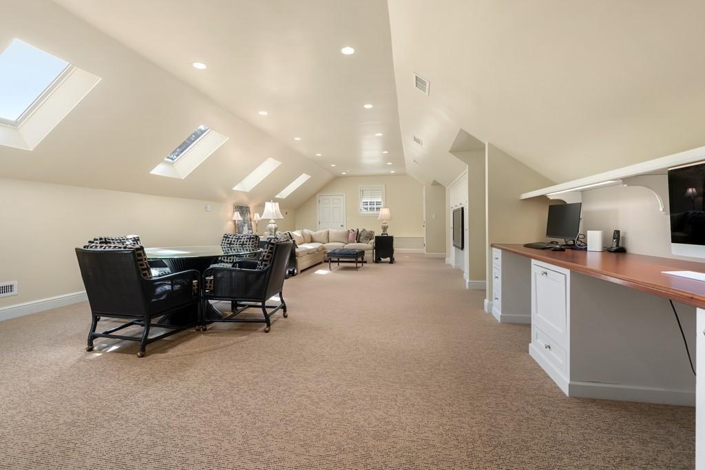 149 Beaver Road Weston, MA 02493 - Photo 23 of 31