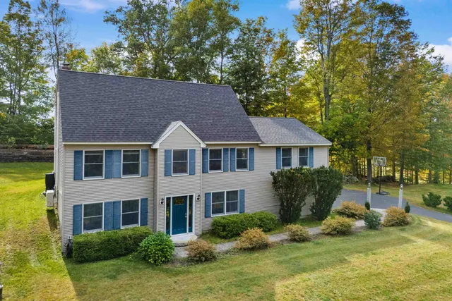 $664,900 | 662 Highway 129, Loudon, NH 03307