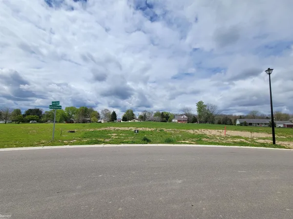 $69,900 | 13247 Country Clb Drive, Linden, MI 48451