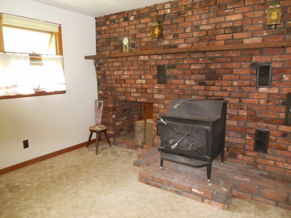 1 Squareshire Road Sterling, MA 01564 - Photo 8 of 20