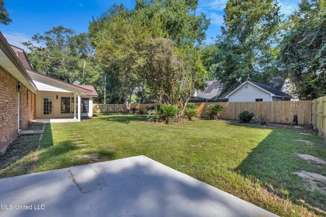 $332,500 | 1204 Hickory Hill Drive, Gautier, MS 39553