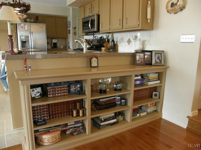 4280 Alder Road Bethlehem, PA 18020 - Photo 6 of 20 Gallery Image 6