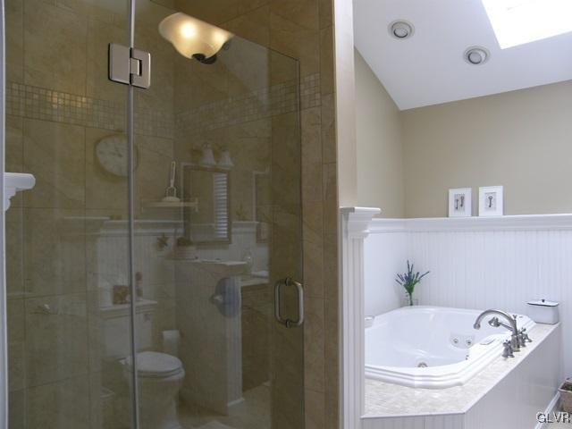 4280 Alder Road Bethlehem, PA 18020 - Photo 9 of 20 Gallery Image 9