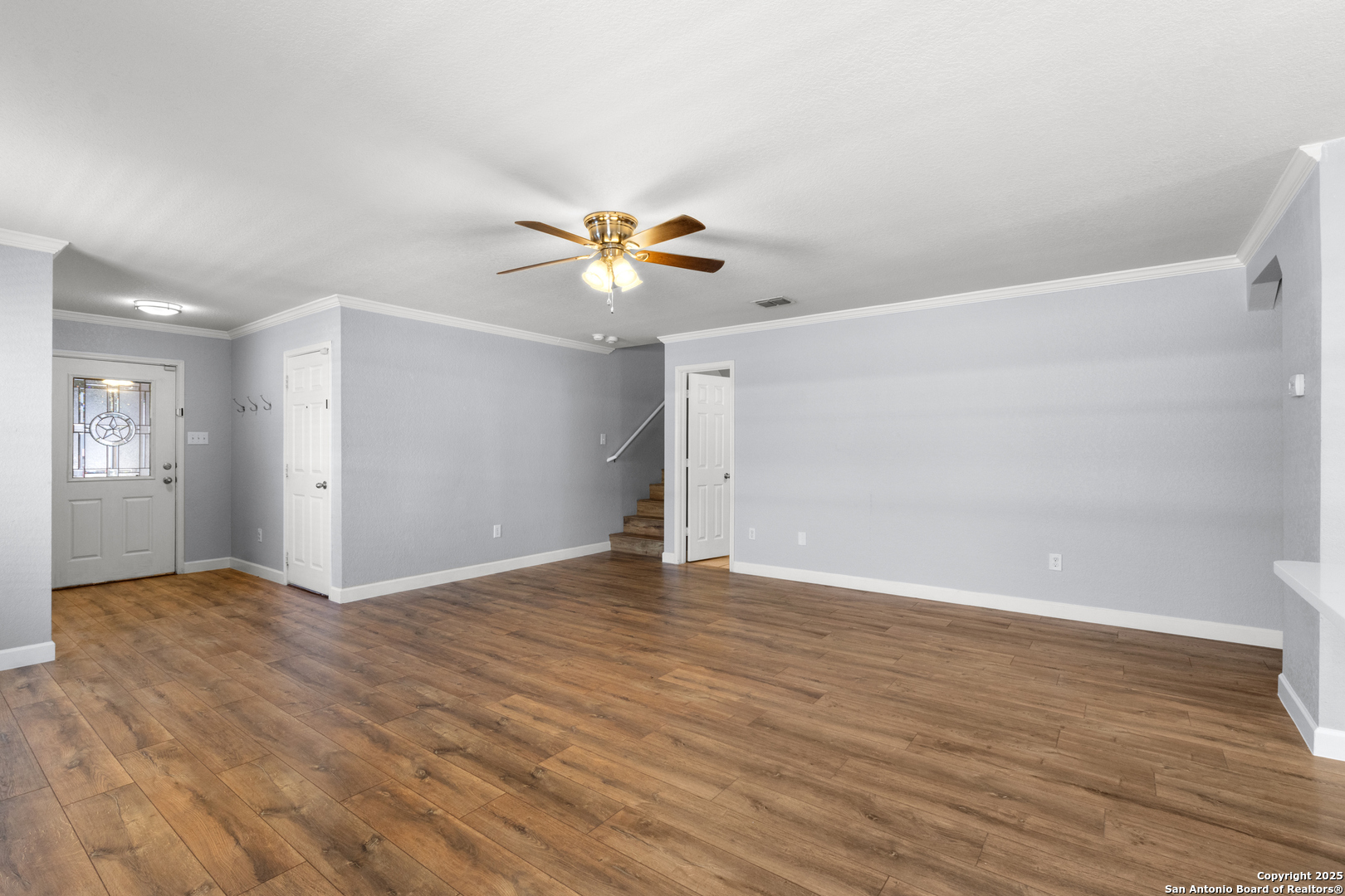 8119 Running Hollow Selma, TX 78154 - Photo 10 of 33 a view of an empty room with a window