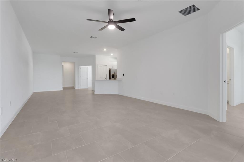 19509 Hinkley Drive Estero, FL 33928 - Photo 11 of 38