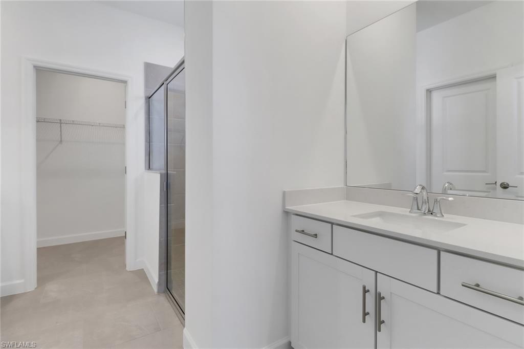 19509 Hinkley Drive Estero, FL 33928 - Photo 14 of 38