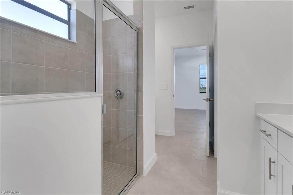 19509 Hinkley Drive Estero, FL 33928 - Photo 16 of 38