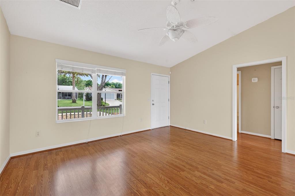 287 Mercer Way The Villages, FL 32162 - Photo 11 of 32