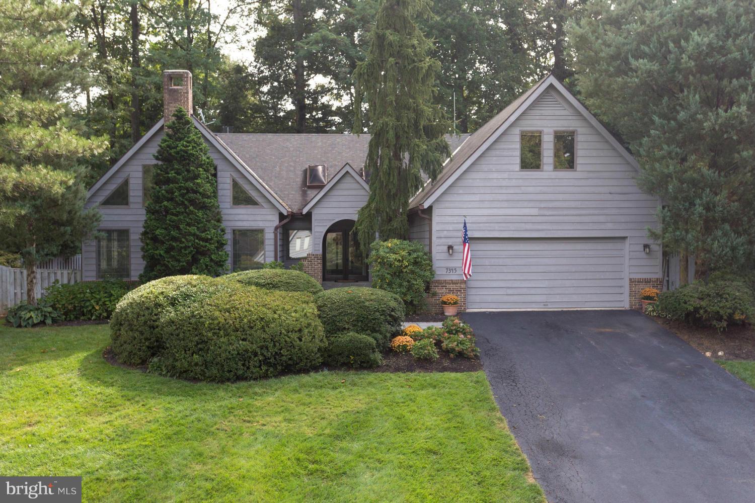 7345 Hooking Road McLean, VA 22101 - Photo 1 of 29 Exterior (Front)