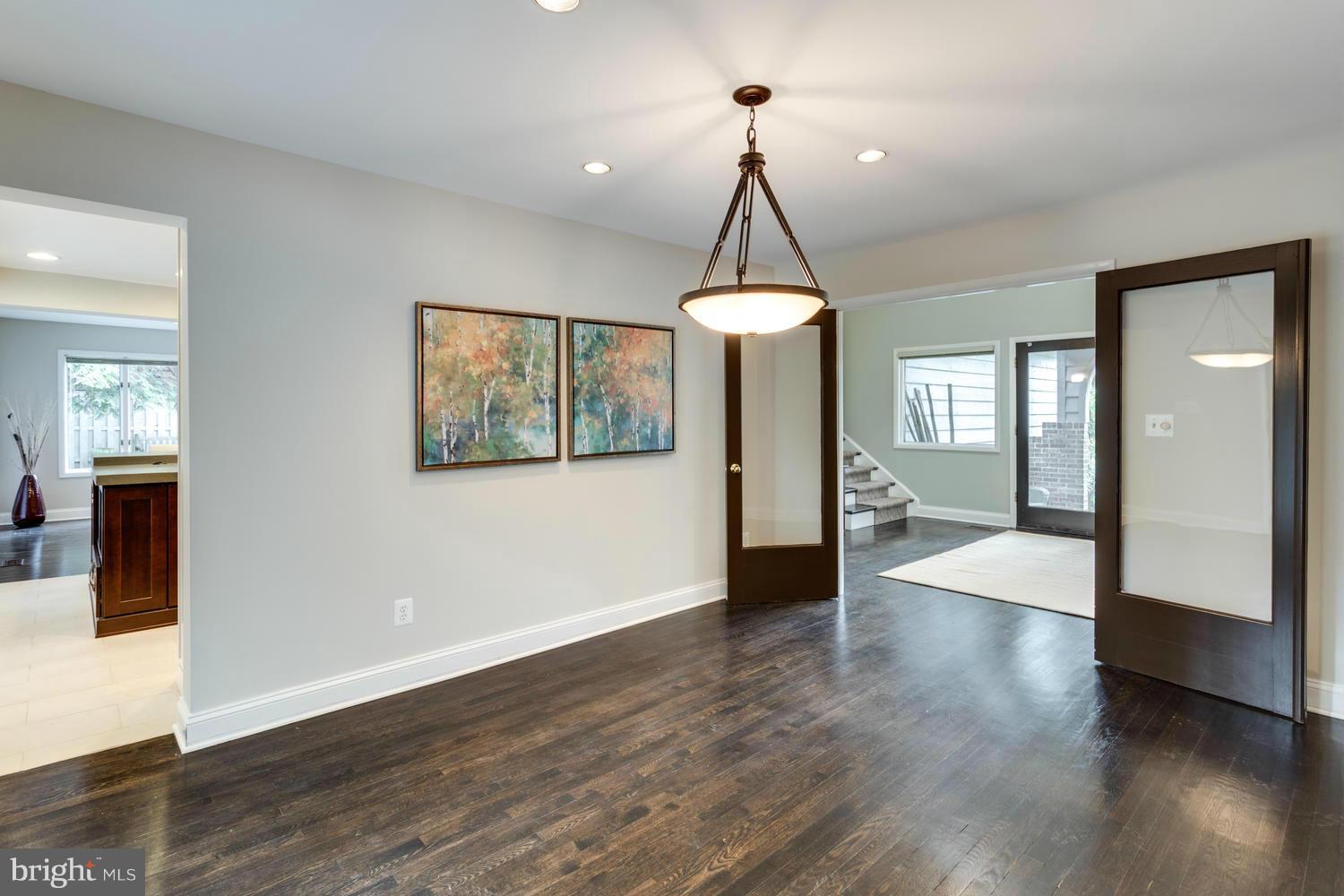 7345 Hooking Road McLean, VA 22101 - Photo 11 of 29 Dining Room