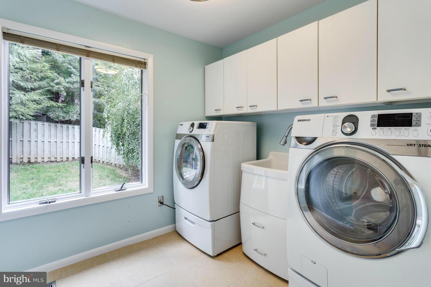 7345 Hooking Road McLean, VA 22101 - Photo 17 of 29 Interior (General)