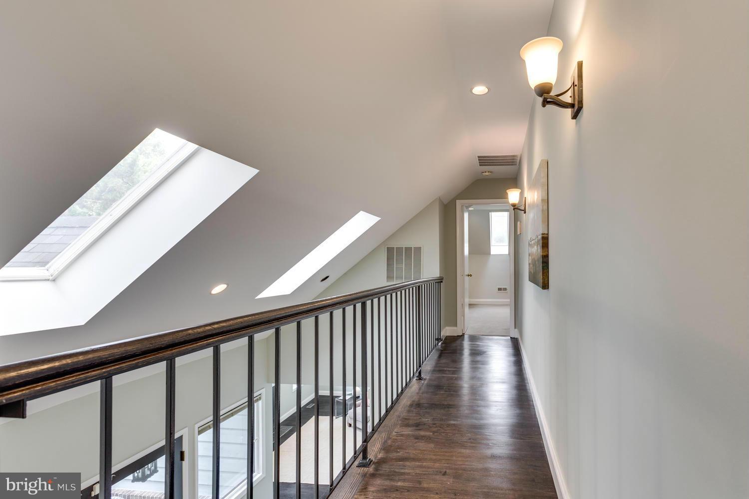 7345 Hooking Road McLean, VA 22101 - Photo 18 of 29 Interior (General)