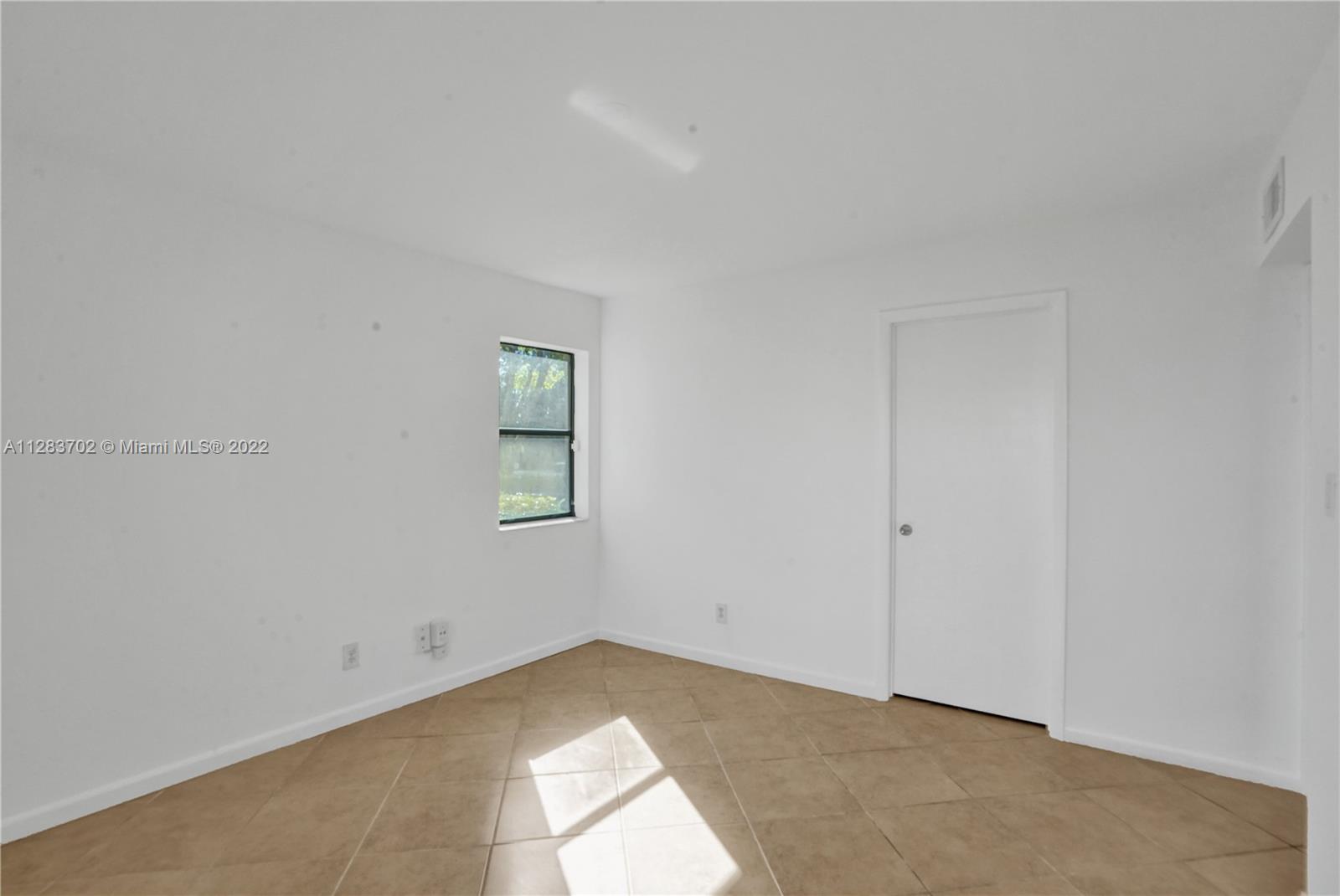 620 South Park Road, Unit 122 Hollywood, FL 33021 - Photo 21 of 35 Gallery Image 21