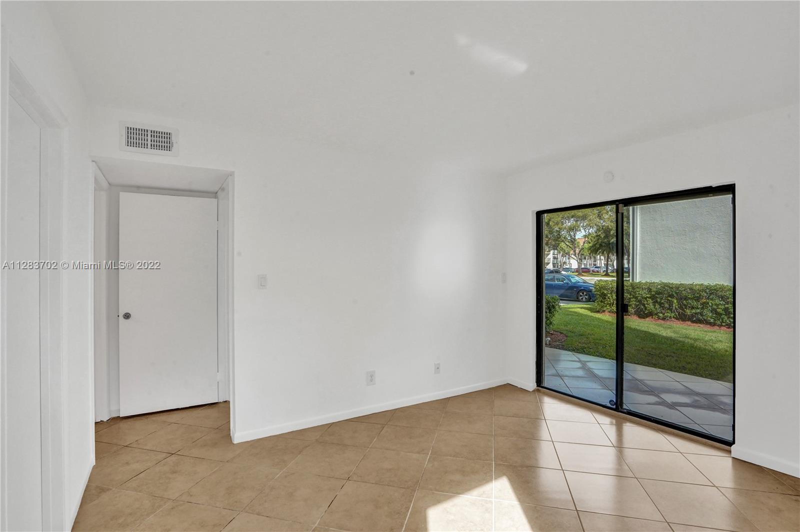 620 South Park Road, Unit 122 Hollywood, FL 33021 - Photo 23 of 35 Gallery Image 23