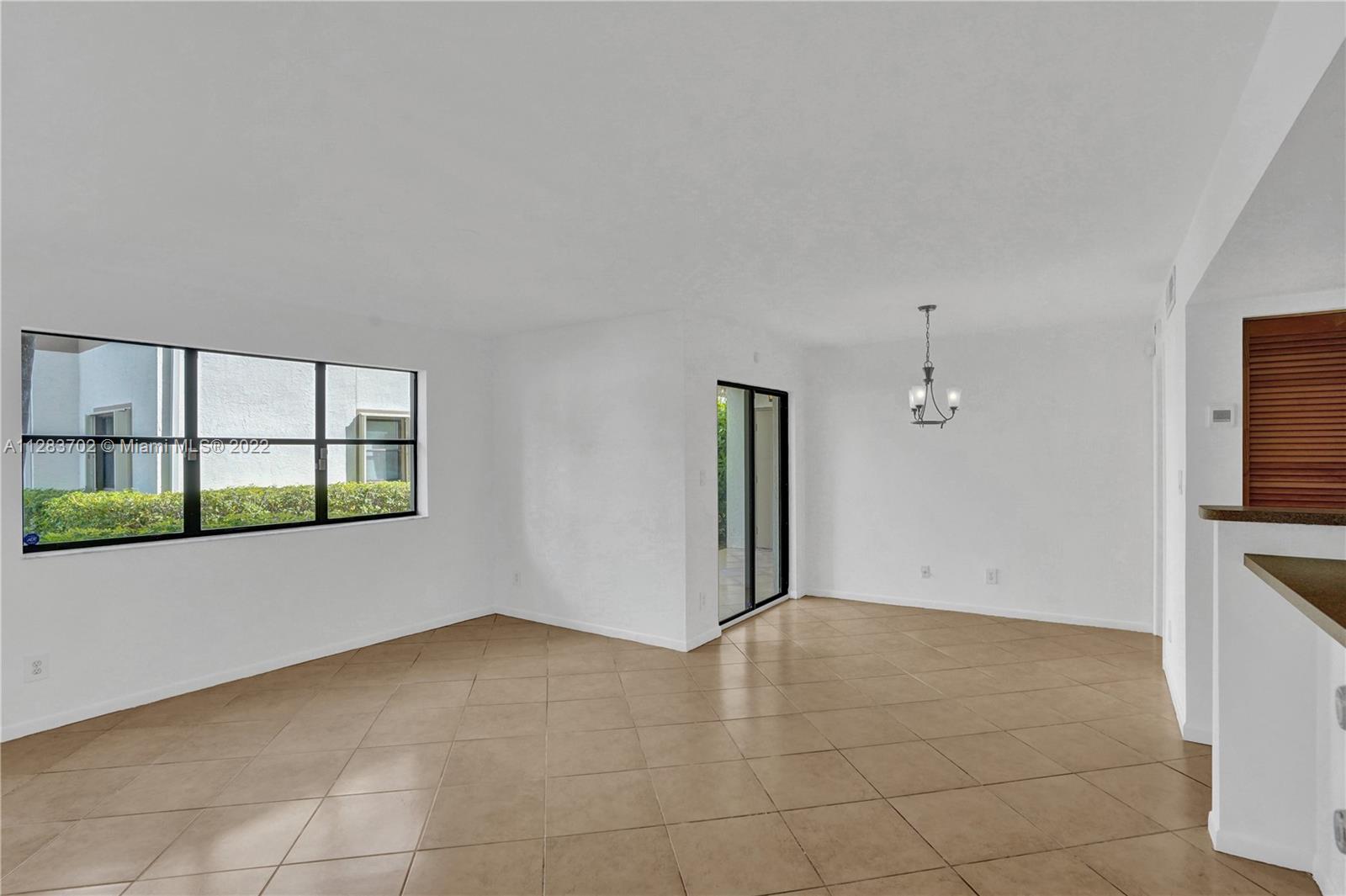 620 South Park Road, Unit 122 Hollywood, FL 33021 - Photo 4 of 35 Gallery Image 4
