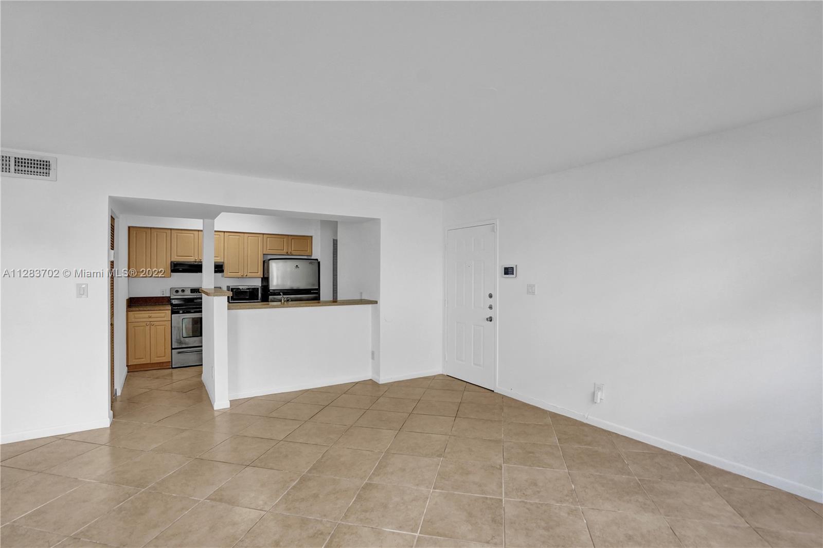 620 South Park Road, Unit 122 Hollywood, FL 33021 - Photo 6 of 35 Gallery Image 6