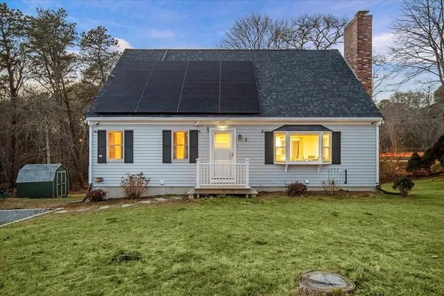 $835,000 | 3 Muriel Lane, Falmouth, MA 02536