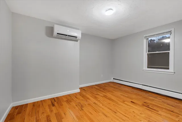 $835,000 | 3 Muriel Lane, Falmouth, MA 02536