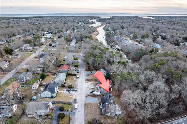 $835,000 | 3 Muriel Lane, Falmouth, MA 02536