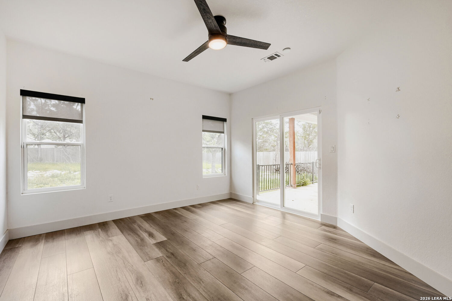 673 Mockingbird Cove Spring Branch, TX 78070 - Photo 9 of 17