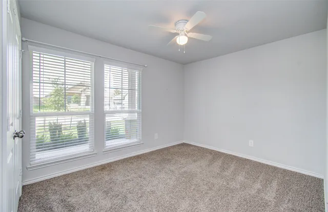 a view of empty room with window