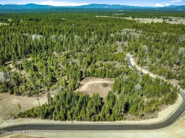 $389,000 | Nka Nka Dickens Road, Athol, ID 83801