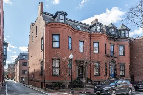 $3,750 | 78 West Concord Street, Unit 5, Boston, MA 02118