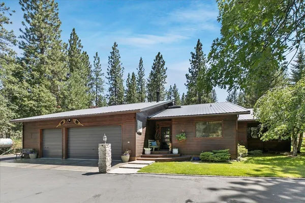 $699,900 | 461 Janesville Grade, Janesville, CA 96114