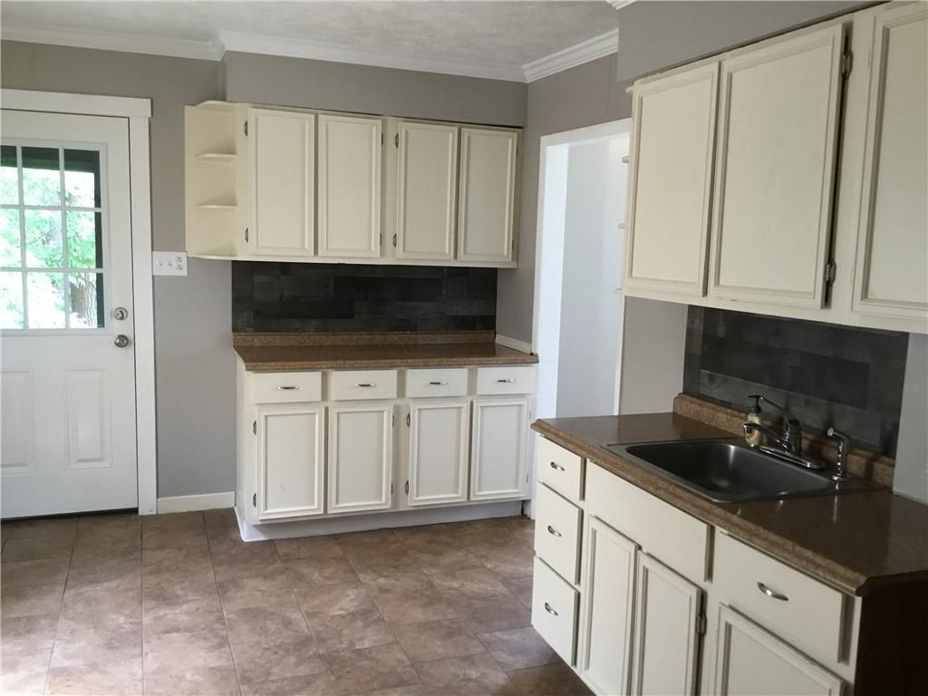341 Winfield Road Cabot, PA 16023 - Photo 8 of 16