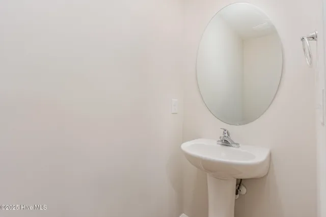 $334,950 | 82 West Emily Gardens Drive, Selma, NC 27576