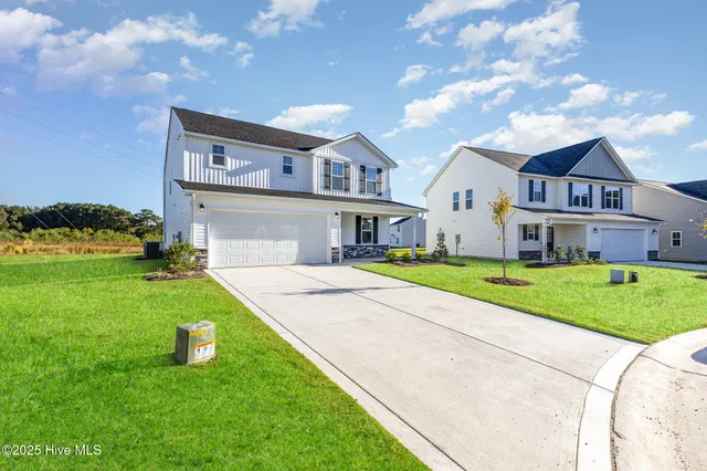 $334,950 | 82 West Emily Gardens Drive, Selma, NC 27576