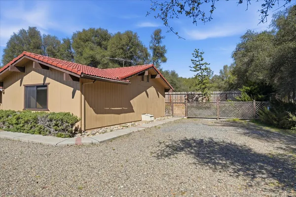 $499,900 | 46300 Vista Del Rio Drive, Oakhurst, CA 93644