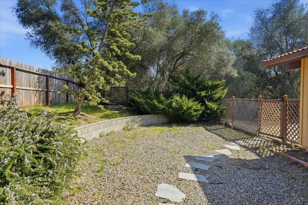 $499,900 | 46300 Vista Del Rio Drive, Oakhurst, CA 93644